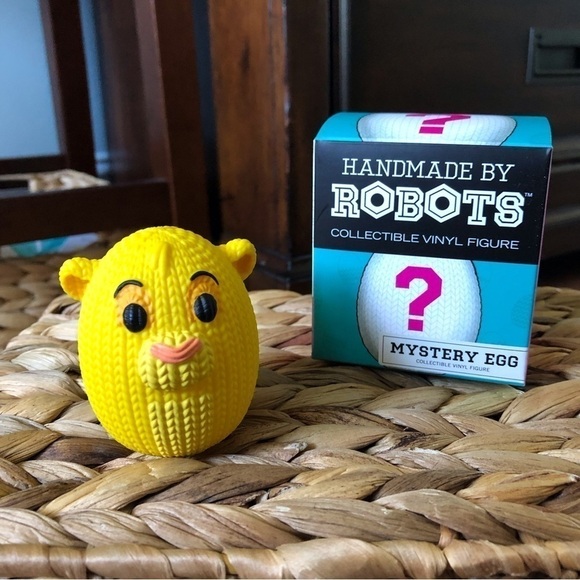 Handmade by Robots: Collectible Mystery Egg: Disney: The Lion King: Simba - Picture 1 of 5